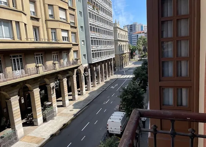 El Carmen Centro Gijon Con Garaje